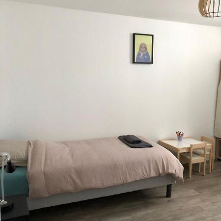 Gite De L'Hotel Castel Couvains  Kültér fotó