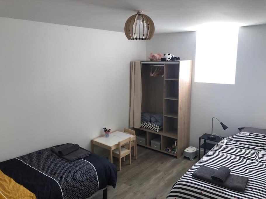 Gite De L'Hotel Castel Couvains  Kültér fotó